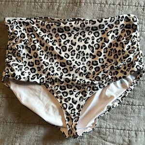 KIAVA high waisted swim bottoms XL